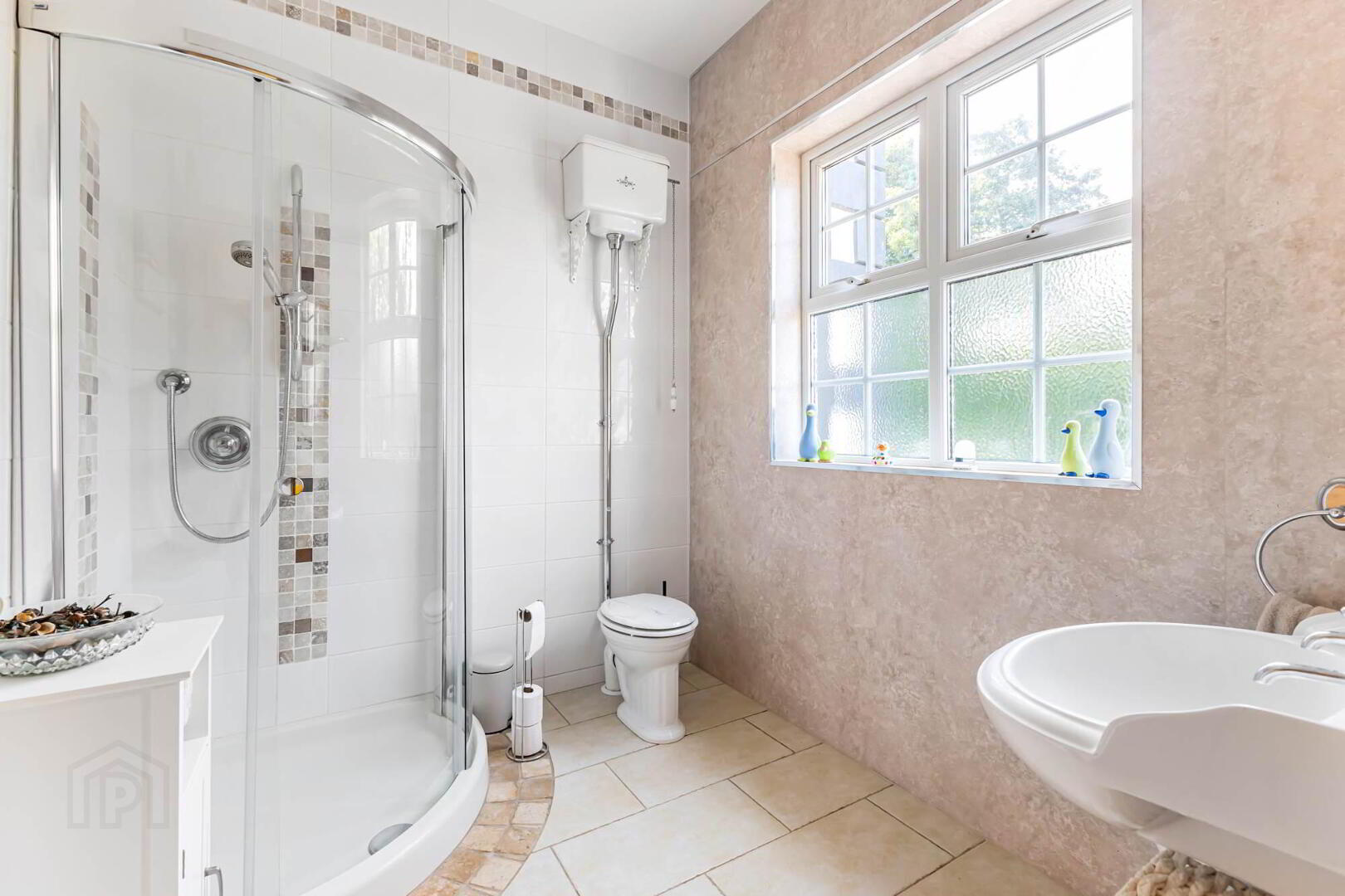"The Oaks", 23 Oakhill Road 13 of 45