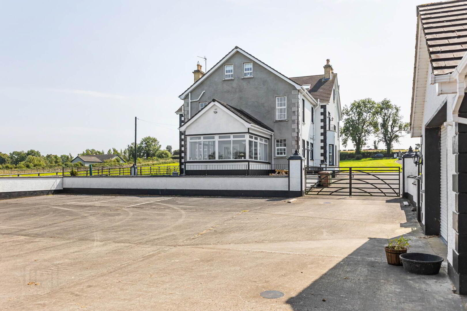 "The Oaks", 23 Oakhill Road 38 of 45