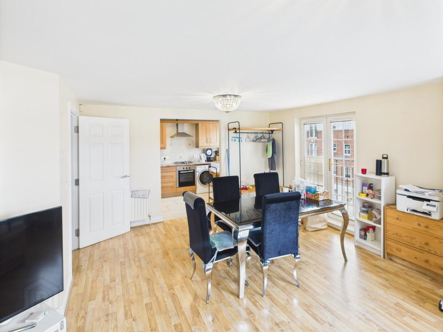 Apartment 16 Forest House 72 Beech Heights 5 of 15