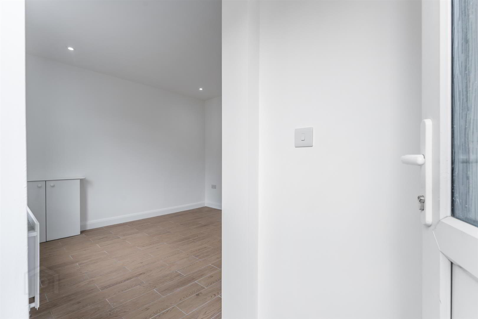 13 Trillick Street 2 of 18