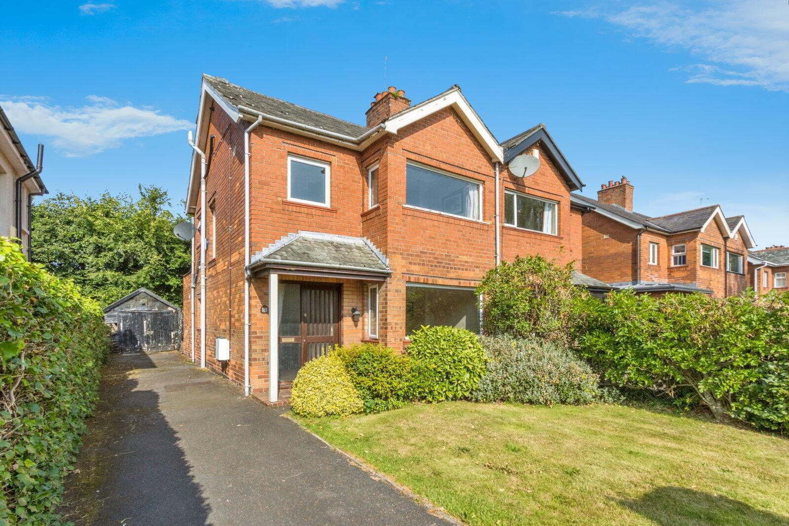 181 Ravenhill Road 1 of 20