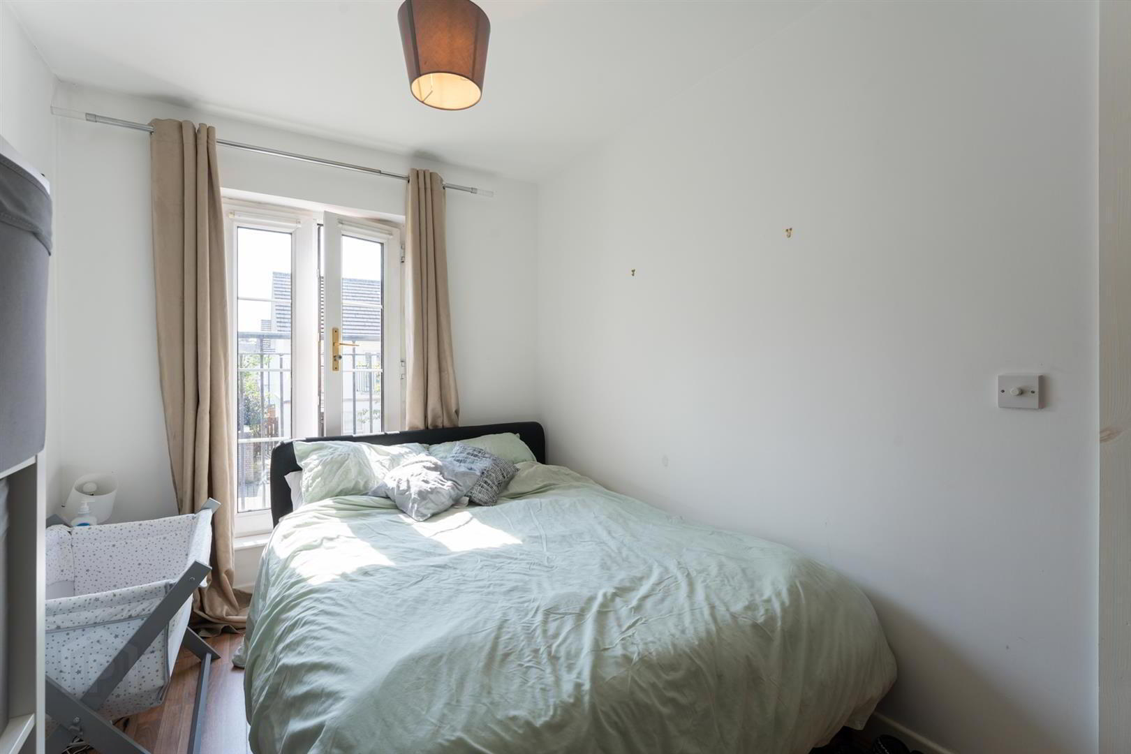 86 Leathem Square 13 of 24