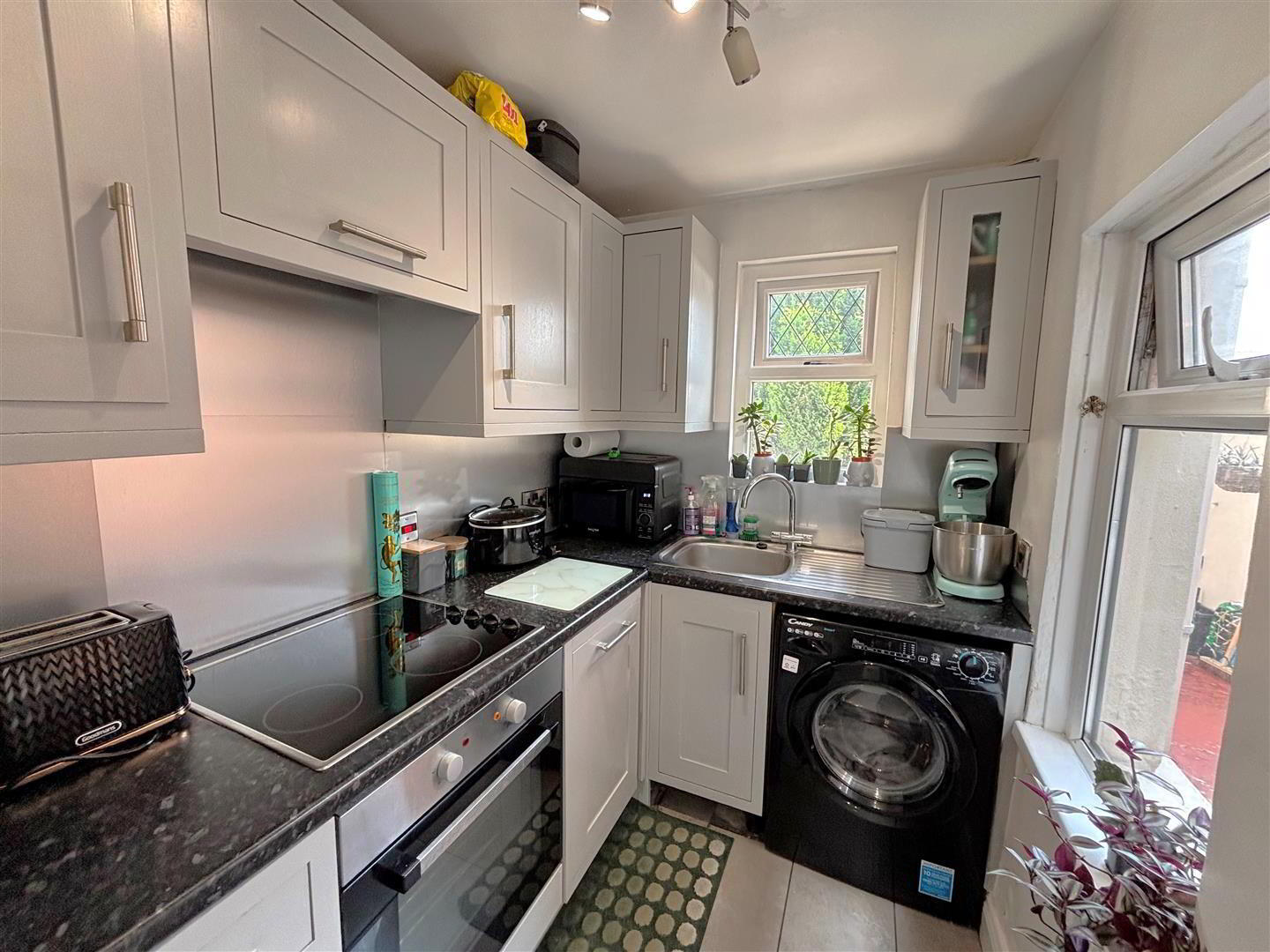 77 Oldpark Avenue 9 of 16