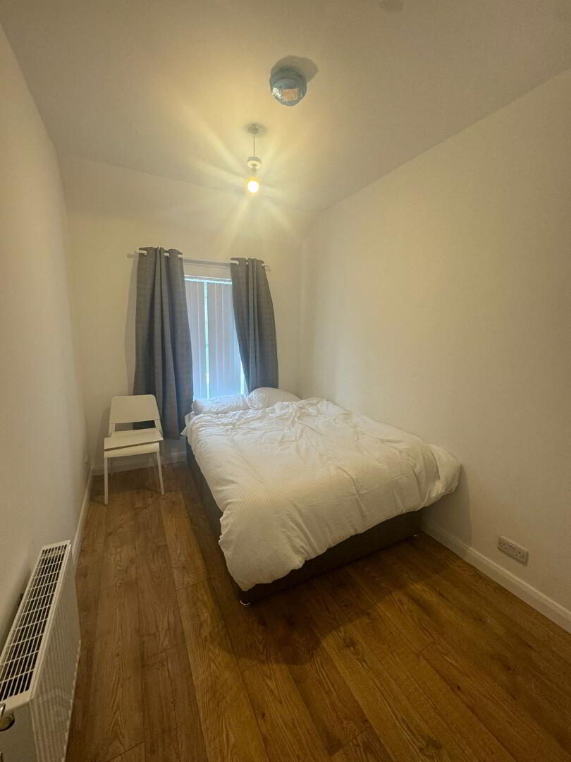 16 Nicholson Square 2 of 9