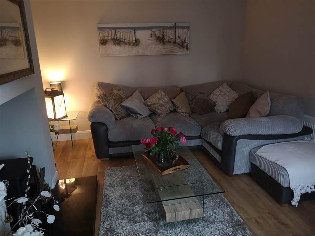 5 Evesham Lane 7 of 13