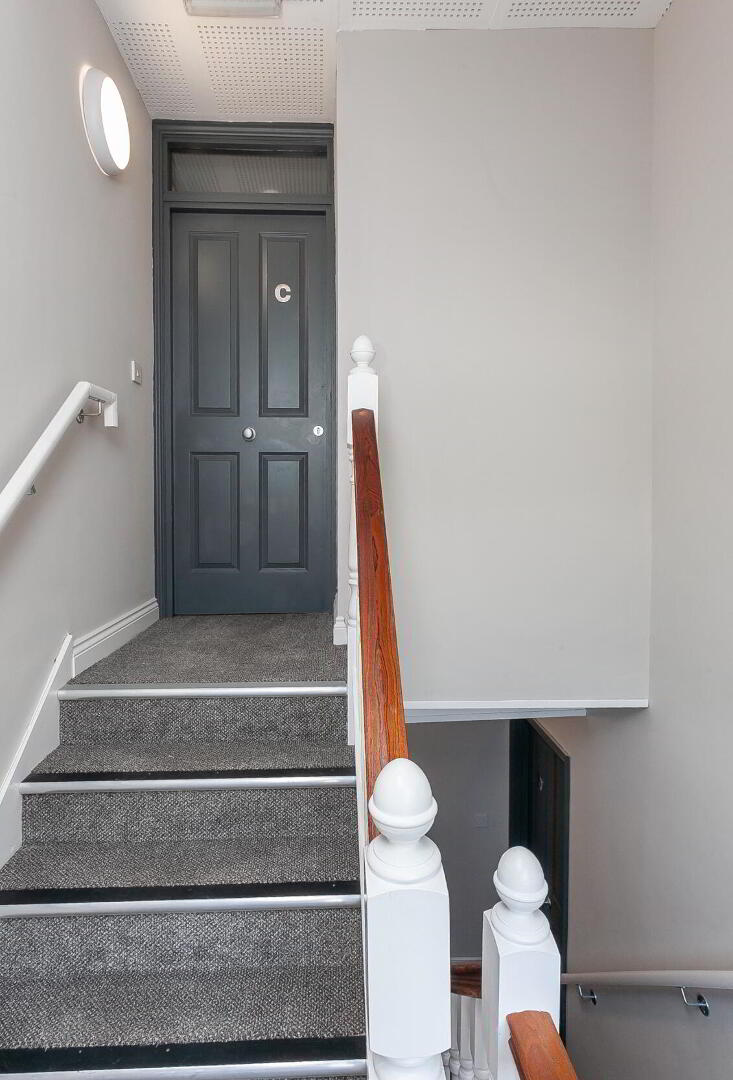 Flat C, 2 Surrey Street 15 of 17