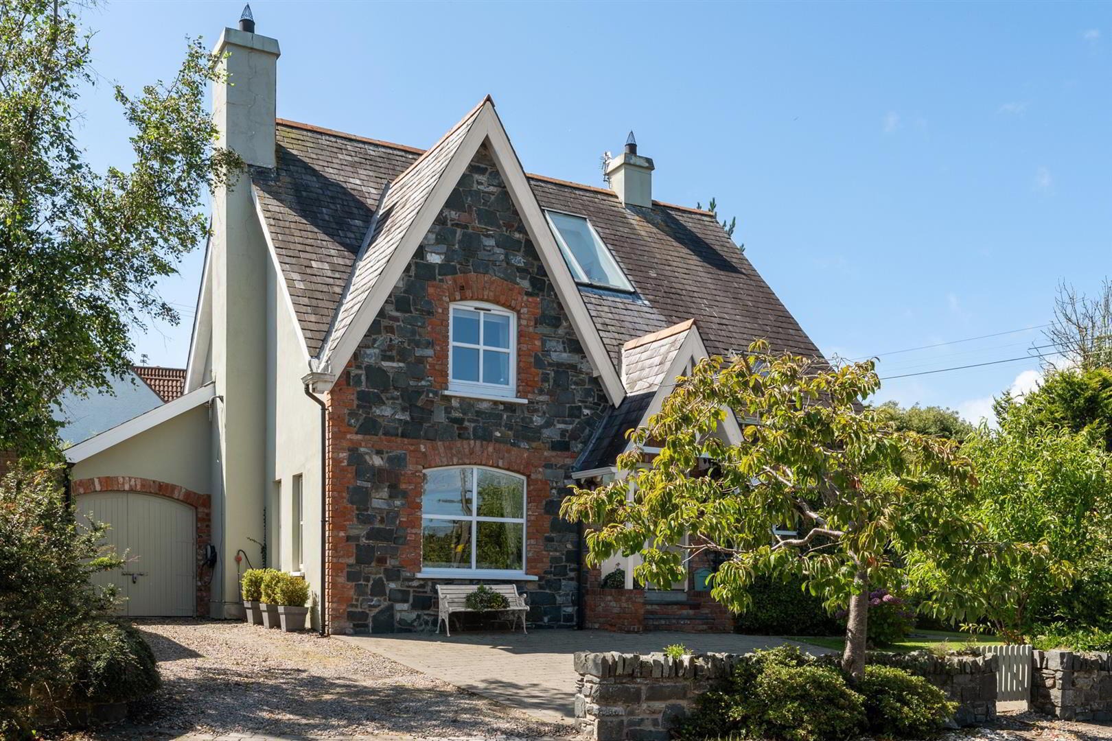 10 Stockbridge Road 3 of 49