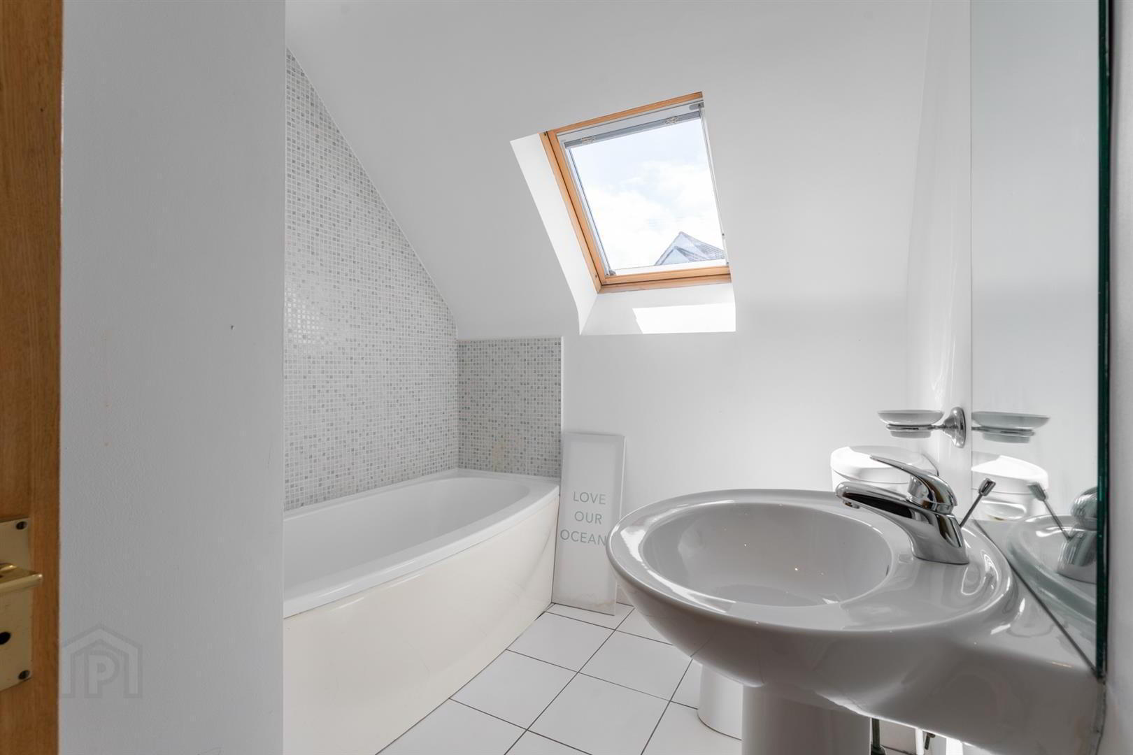 10 Stockbridge Road 34 of 49