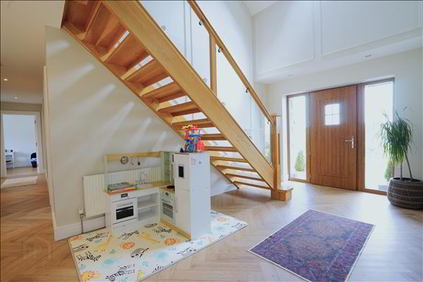 Stonehouse 6 of 33