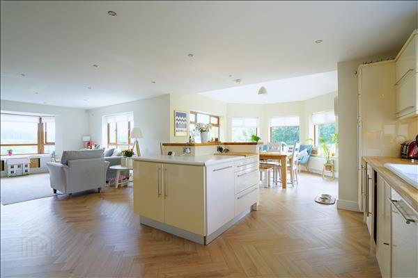 Stonehouse 9 of 33