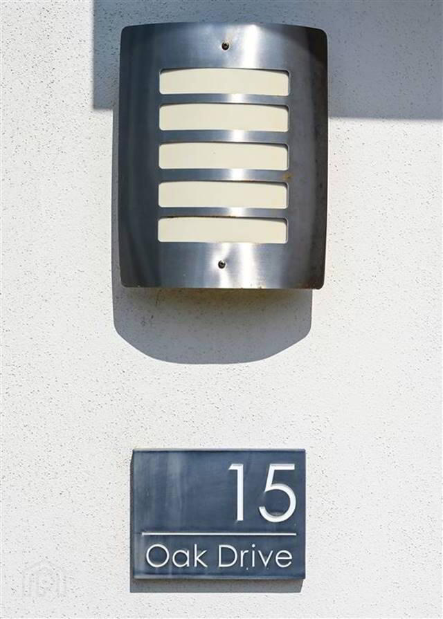 15 Oak Drive 89 of 90