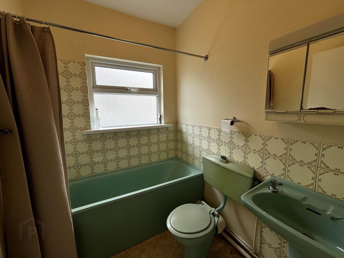 11 Norbiton Hill 17 of 21
