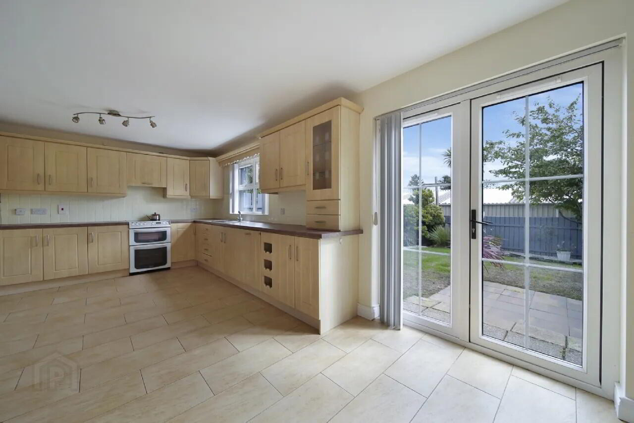 97 Ashlea Grove 16 of 39