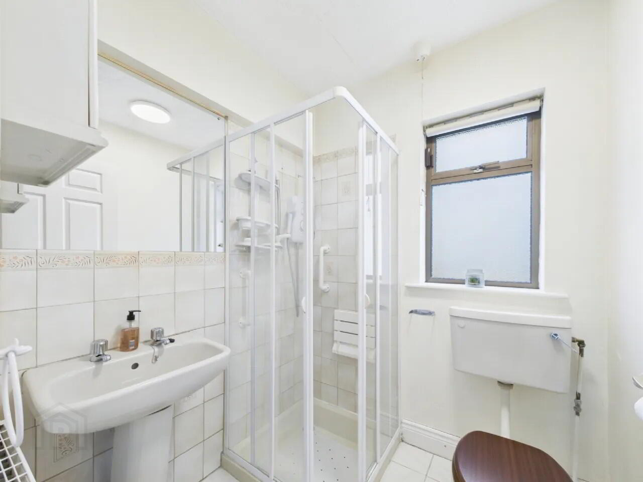 59 Willowmere Drive 11 of 29