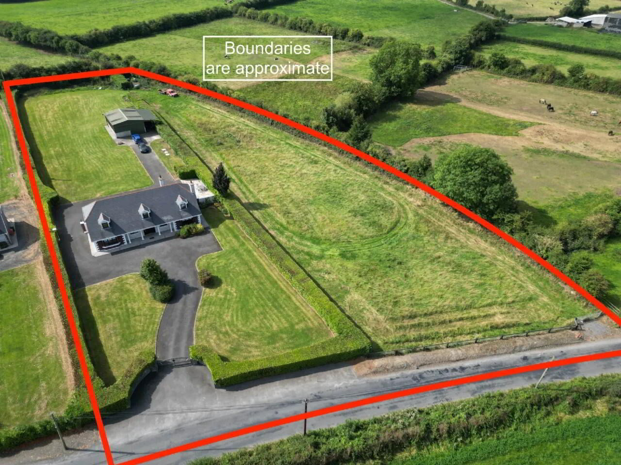 6 Bed Residence On 2.35 Acres 2 of 35