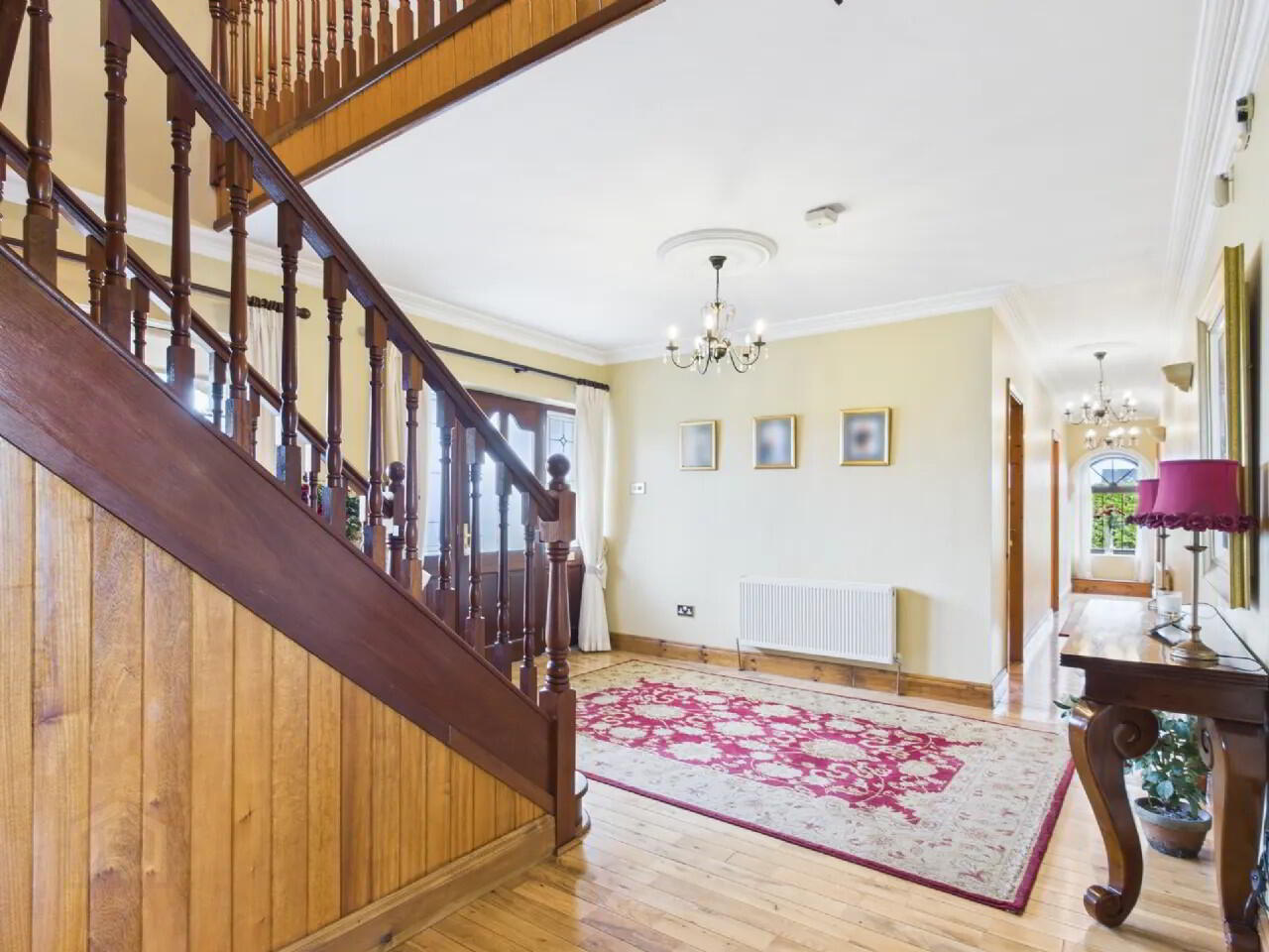 6 Bed Residence On 2.35 Acres 23 of 35