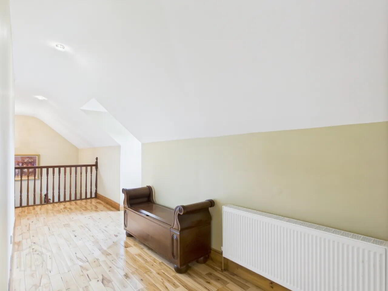 6 Bed Residence On 2.35 Acres 34 of 35
