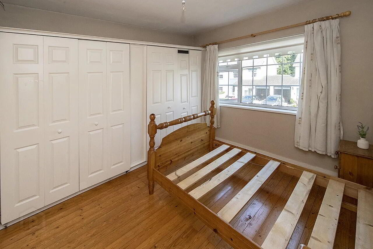1 Park Lane Avenue 16 of 29