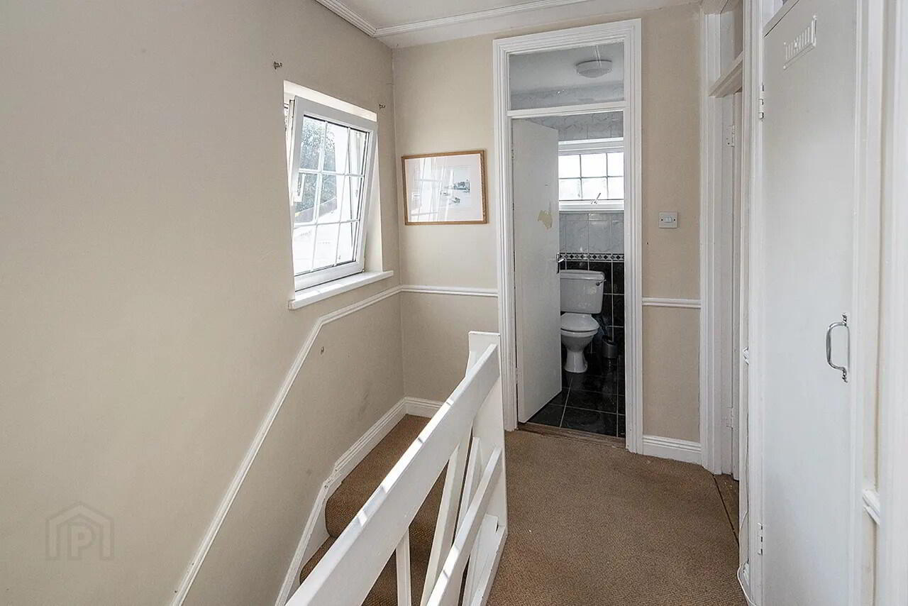 1 Park Lane Avenue 20 of 29
