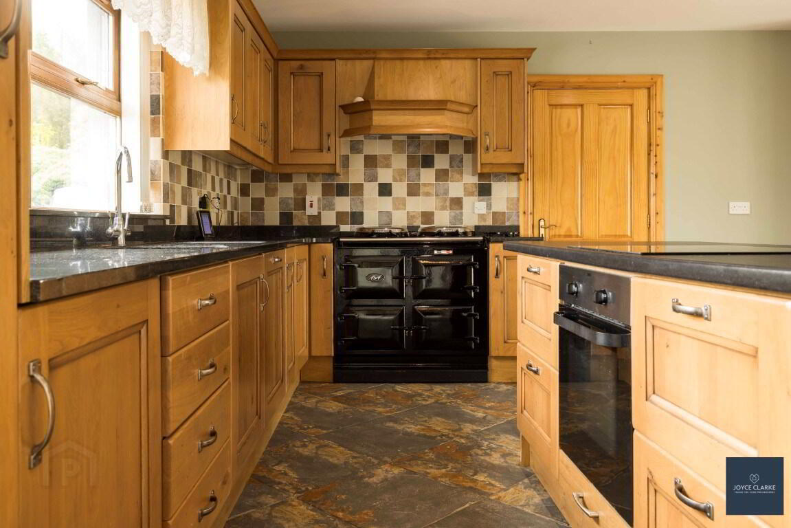 18 Kernan Road 10 of 47