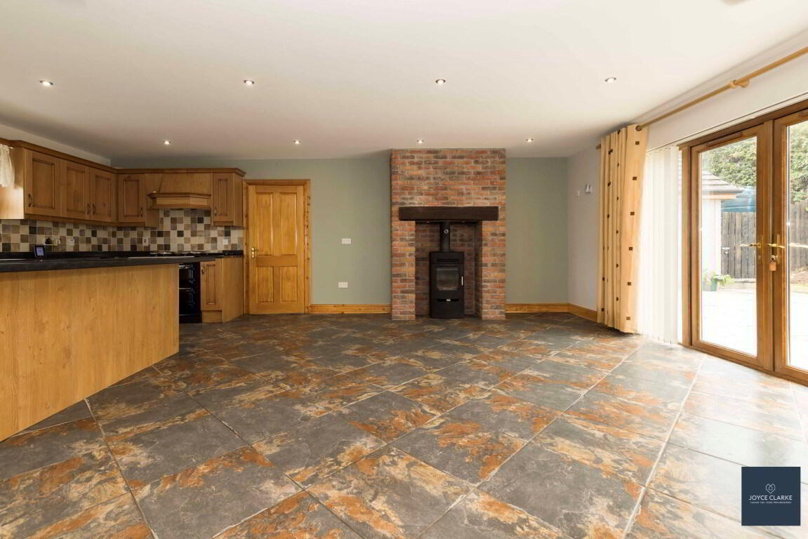 18 Kernan Road 13 of 47