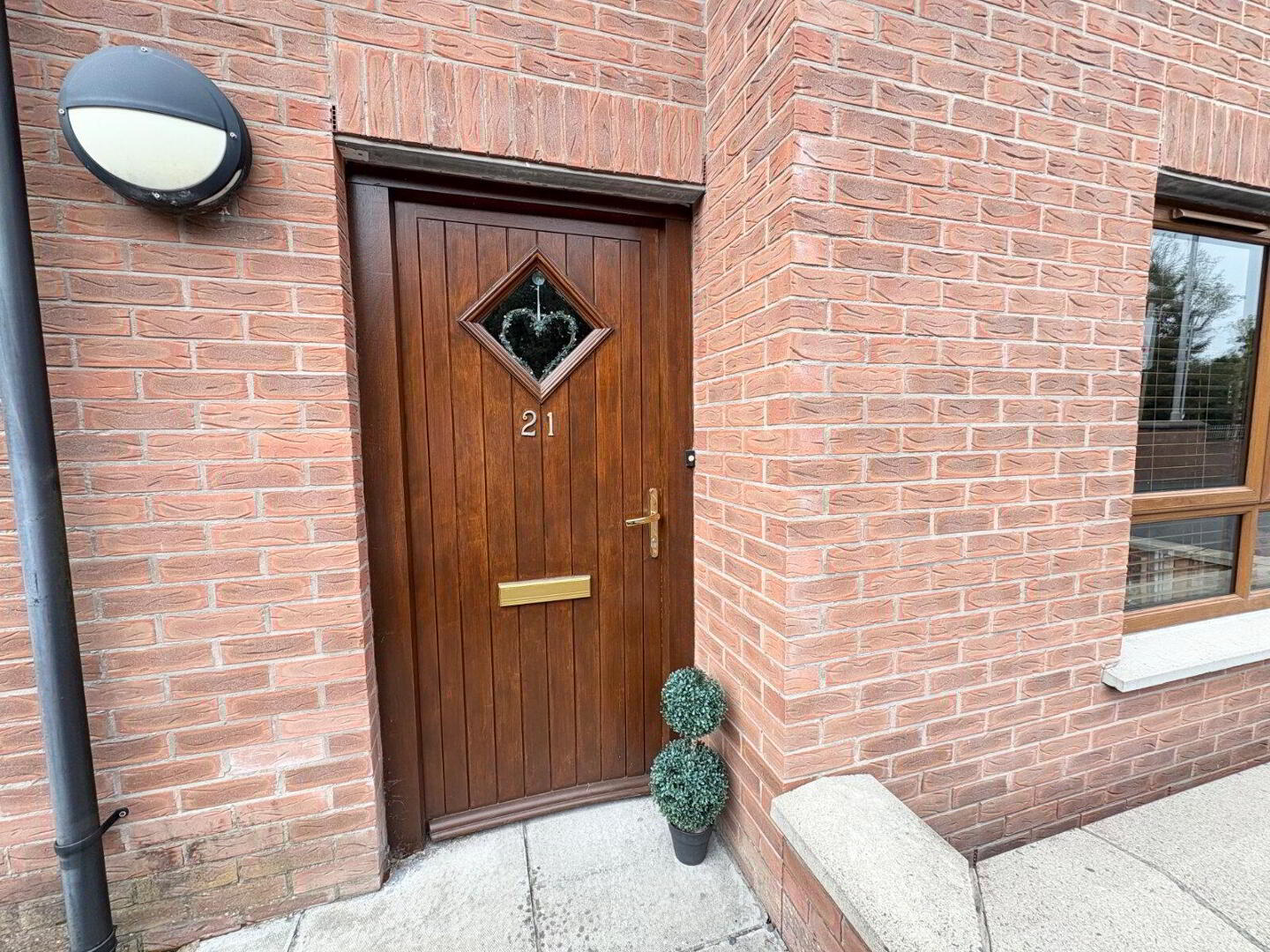 Apartment 21 219 Saintfield Road 2 of 13