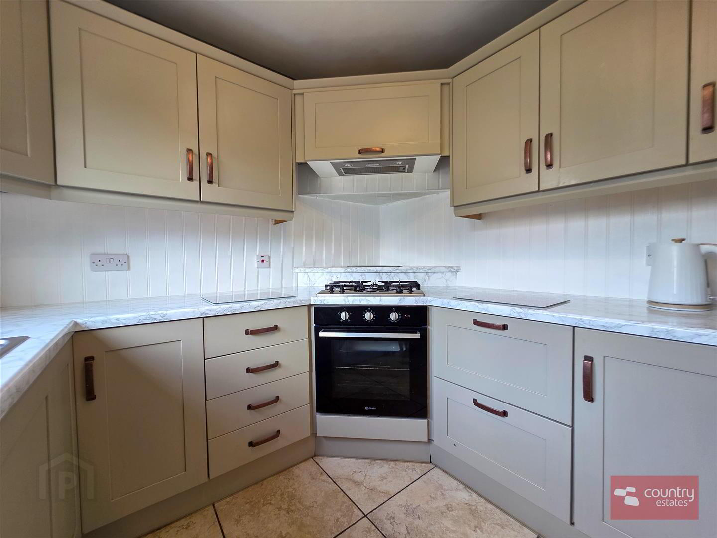 5 Burnet Close 16 of 42