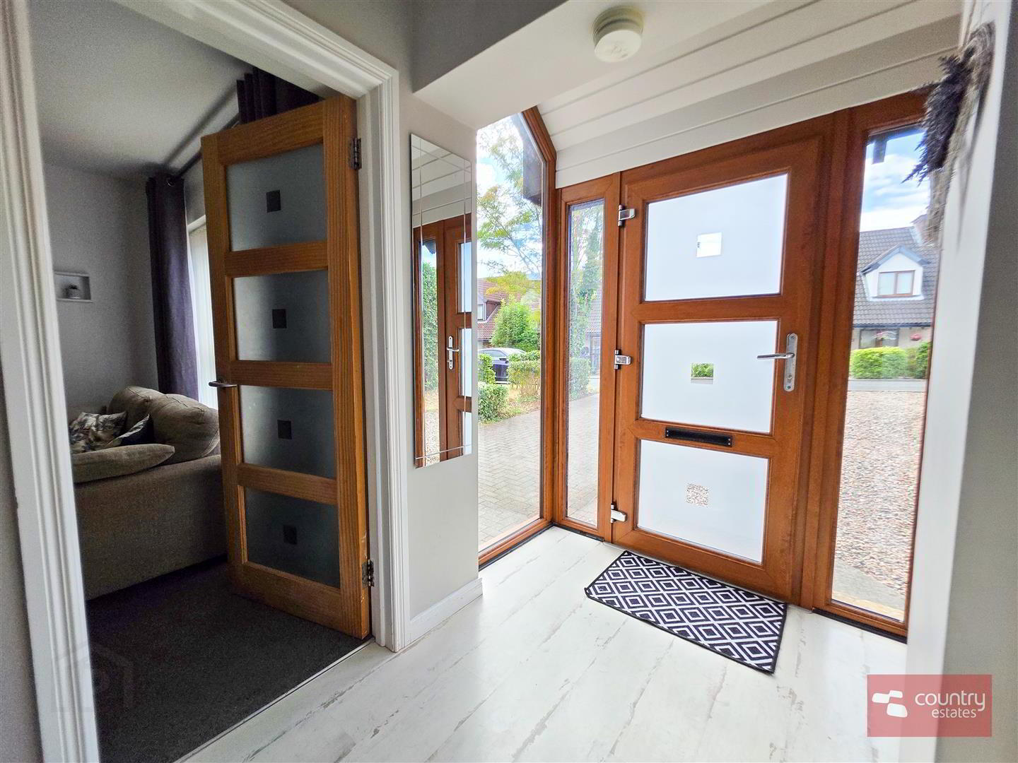 5 Burnet Close 18 of 42