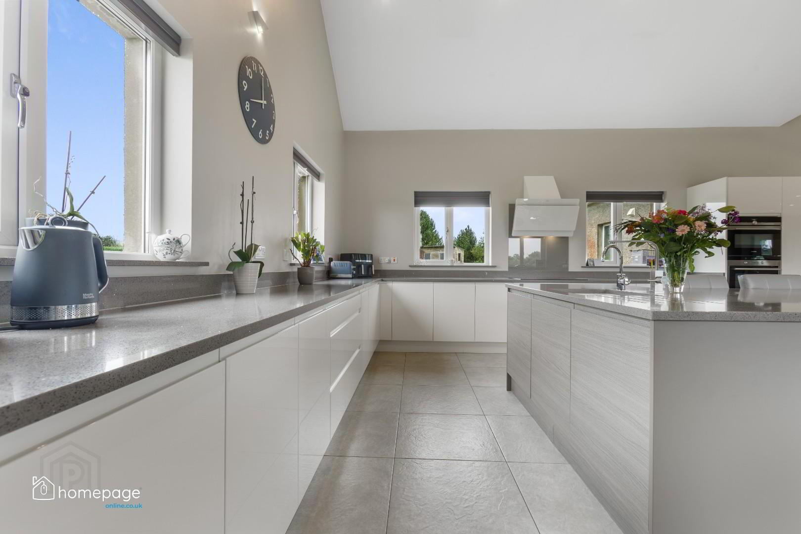 48a Glebe Road 7 of 55