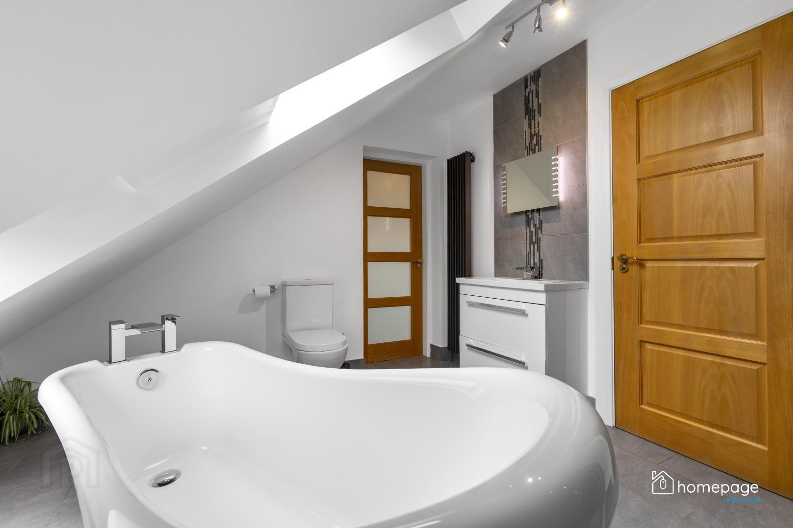 48a Glebe Road 37 of 55