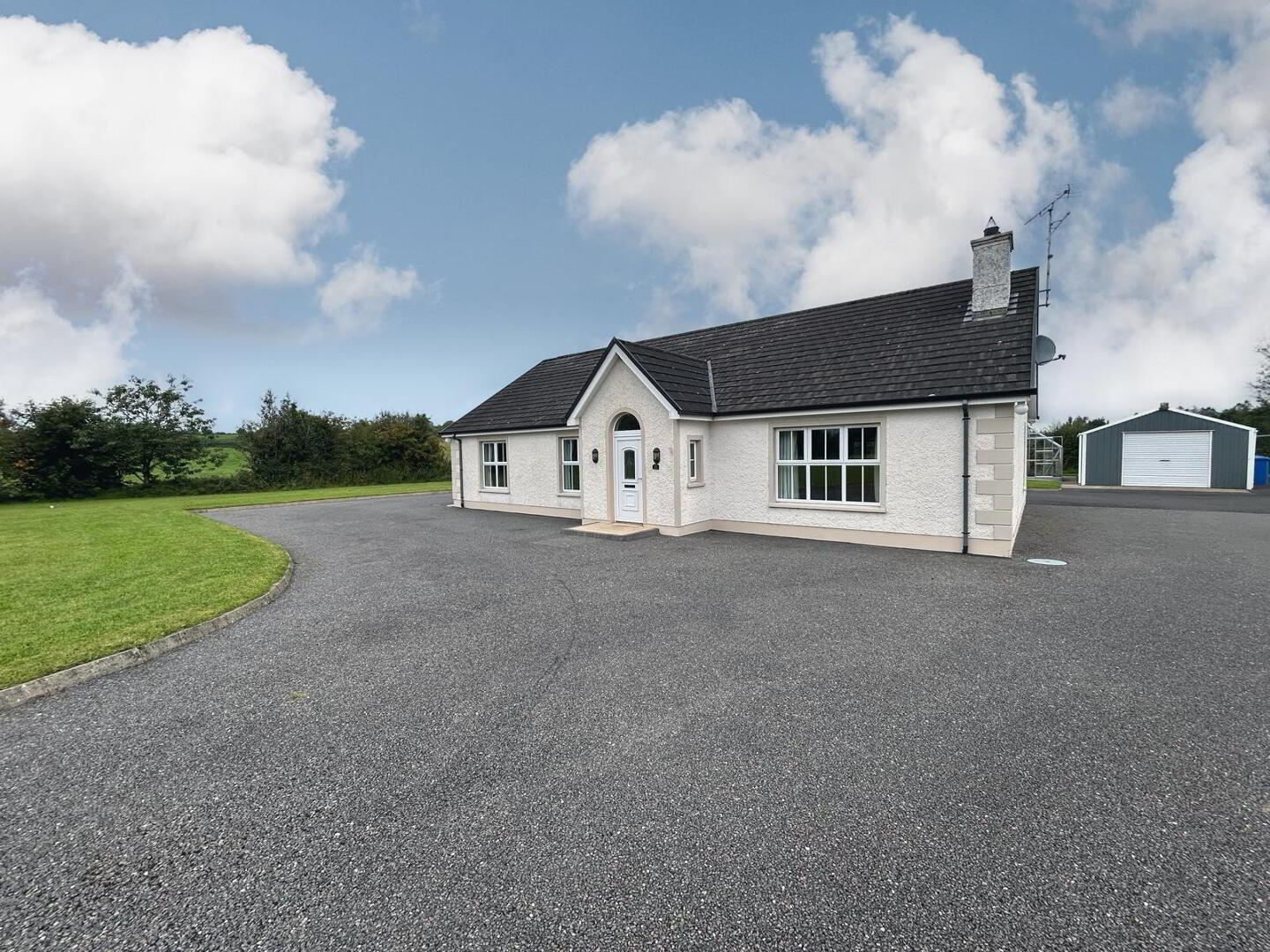 50 Drumrawn Road 1 of 33