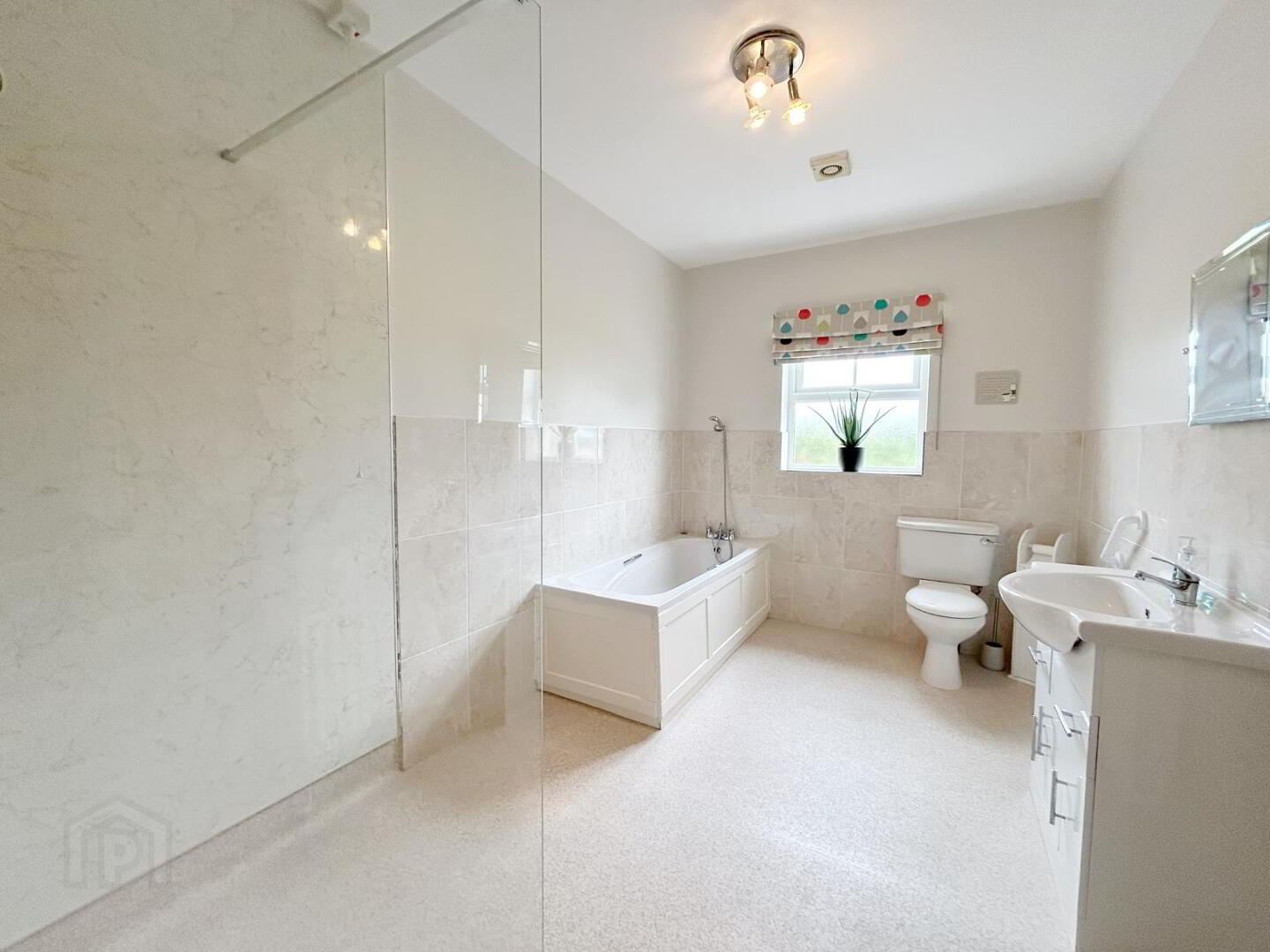 50 Drumrawn Road 17 of 33