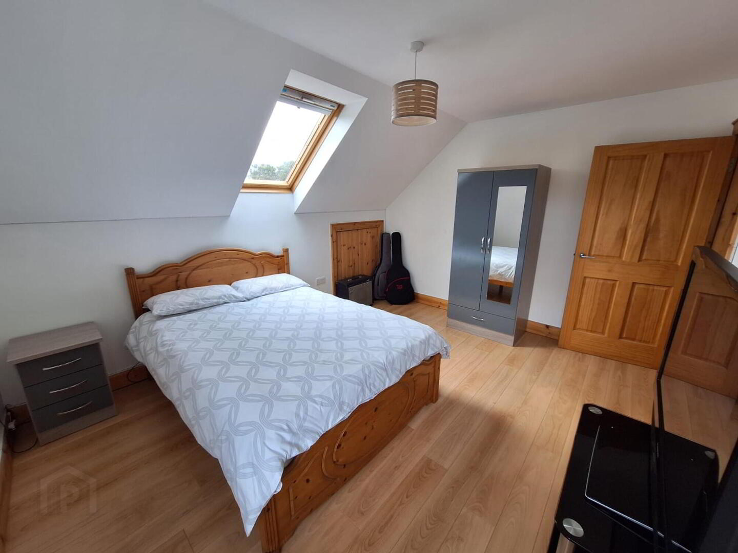 63a Churchfield Road 37 of 75