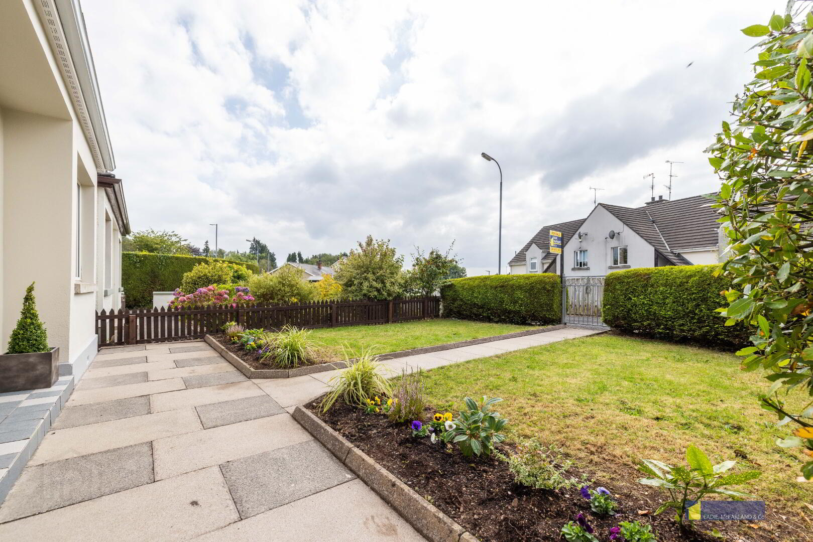 8 Lower Chanterhill Road 24 of 27