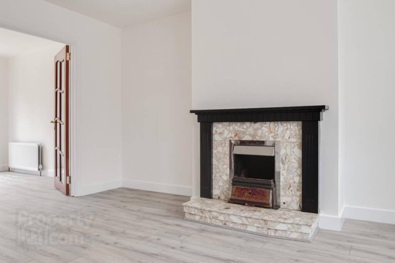 8 Carlton Park 7 of 29