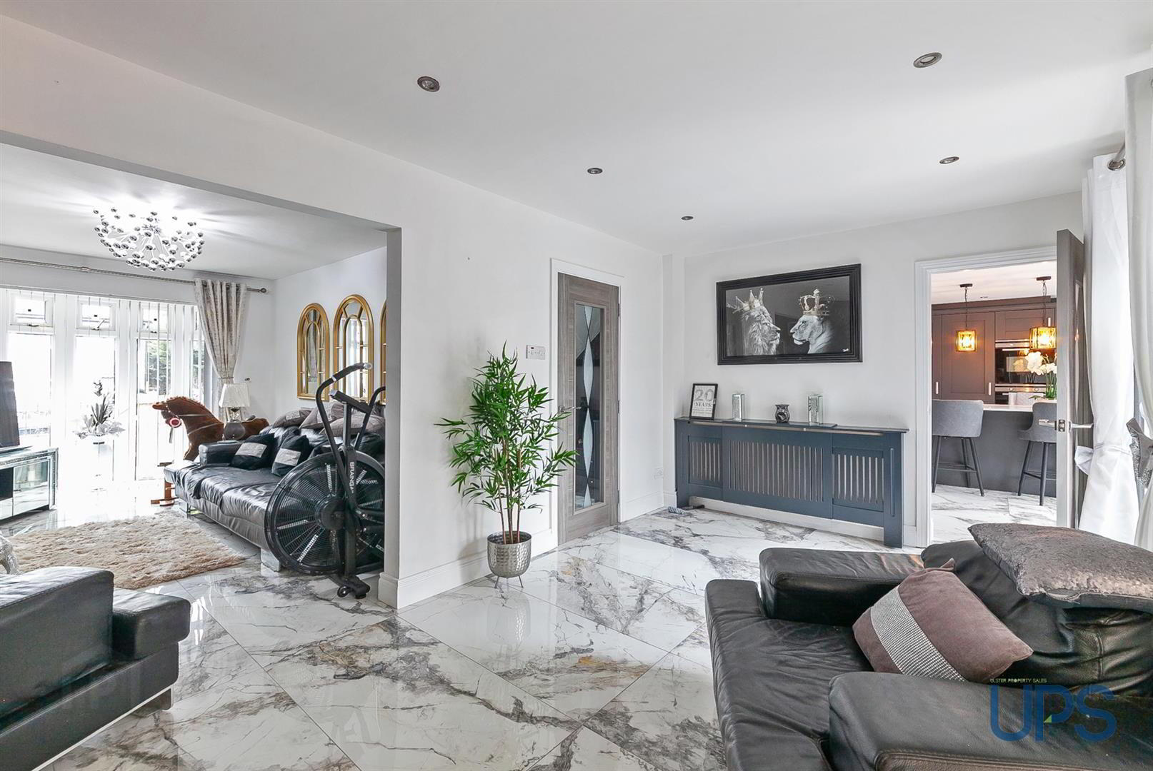 56 Lagmore Grove 14 of 37