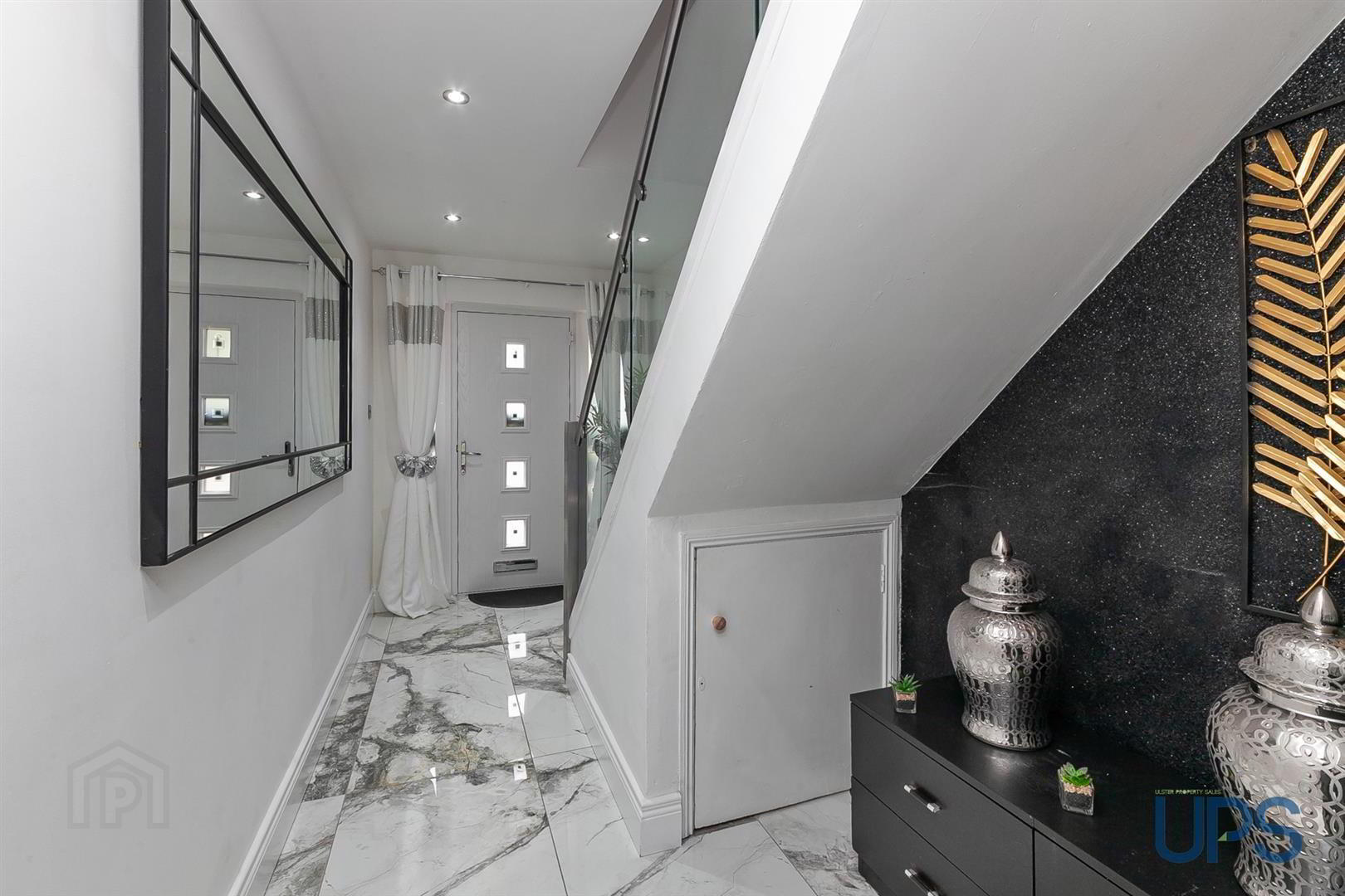 56 Lagmore Grove 18 of 37