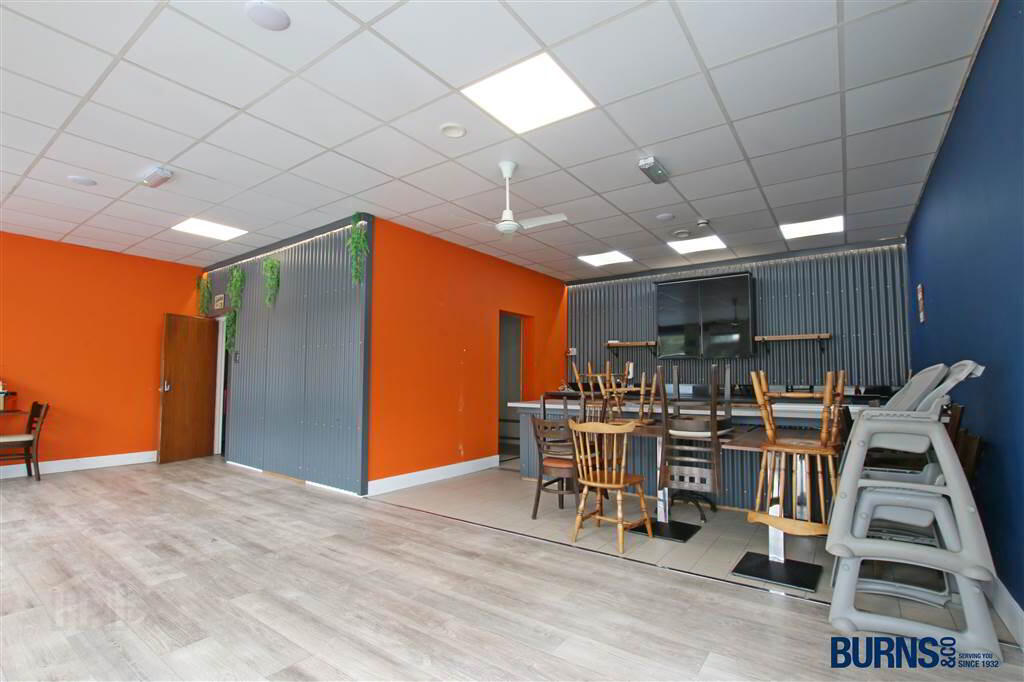 122 Main Street 2 of 13
