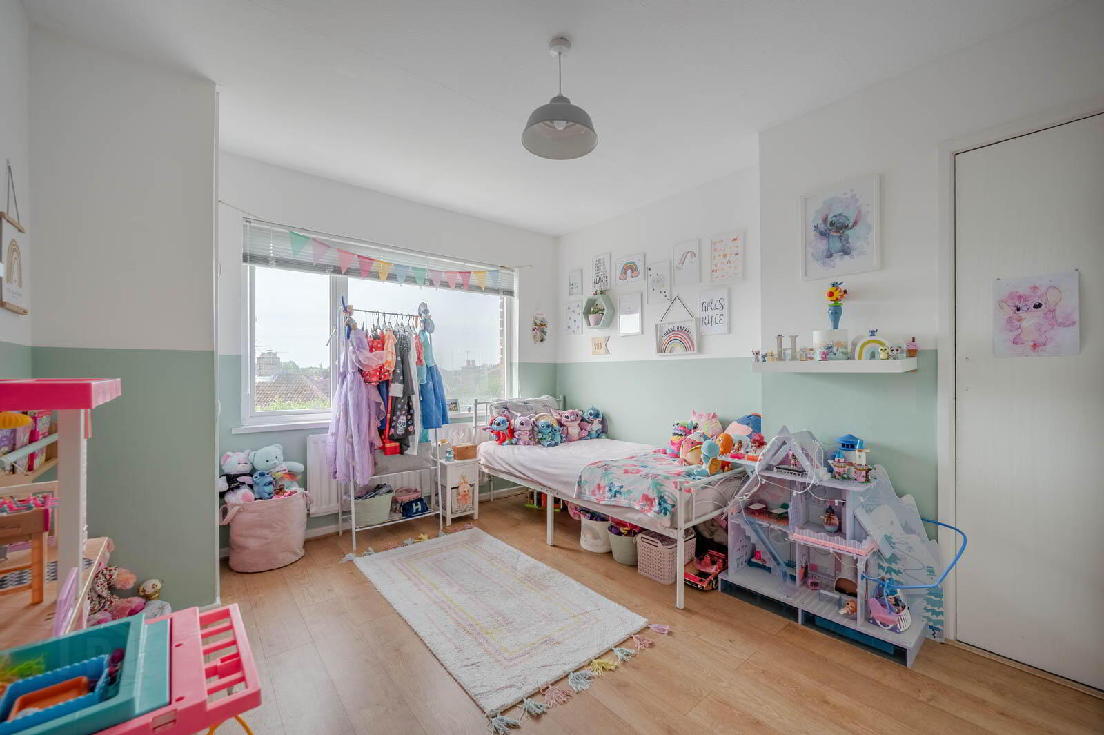17 Orangefield Road 14 of 21