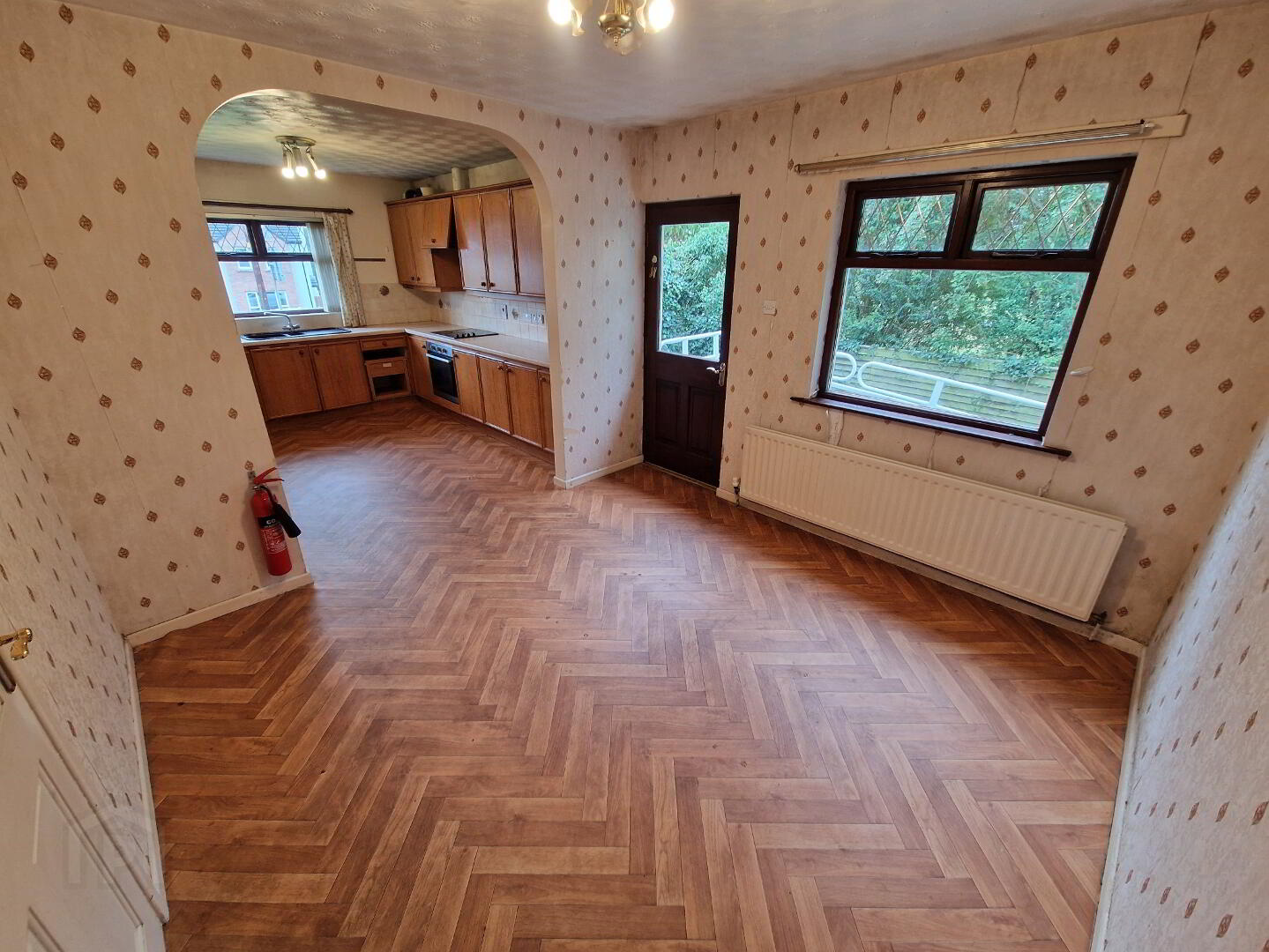 1 Glen Court 12 of 34