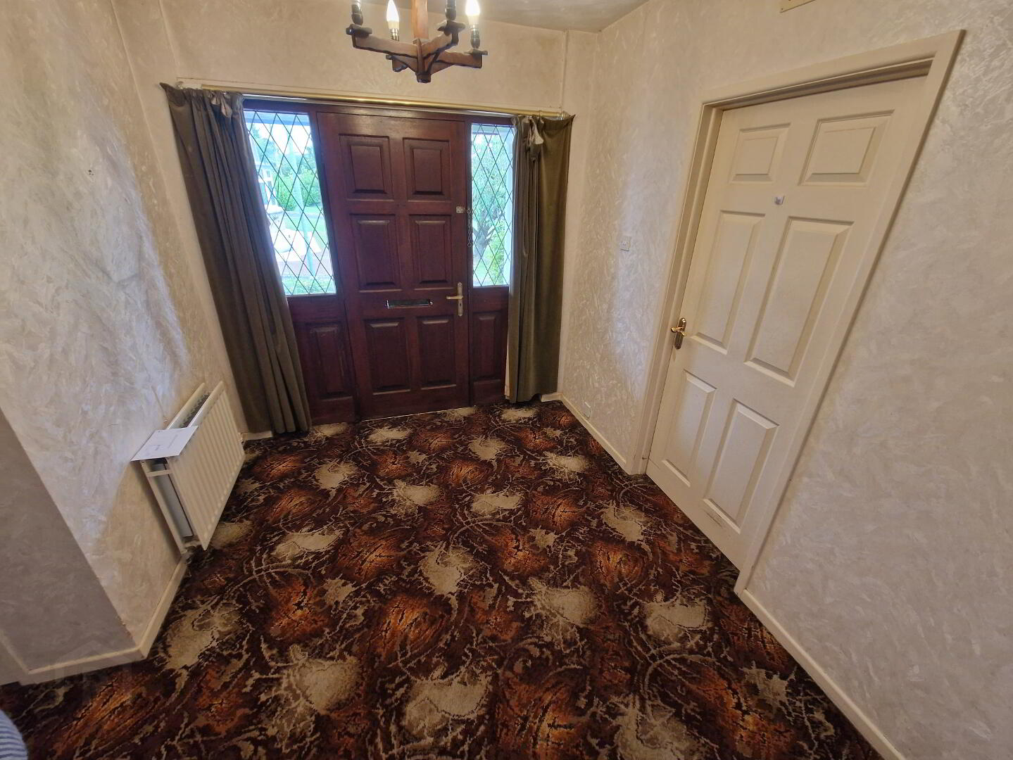 1 Glen Court 3 of 34