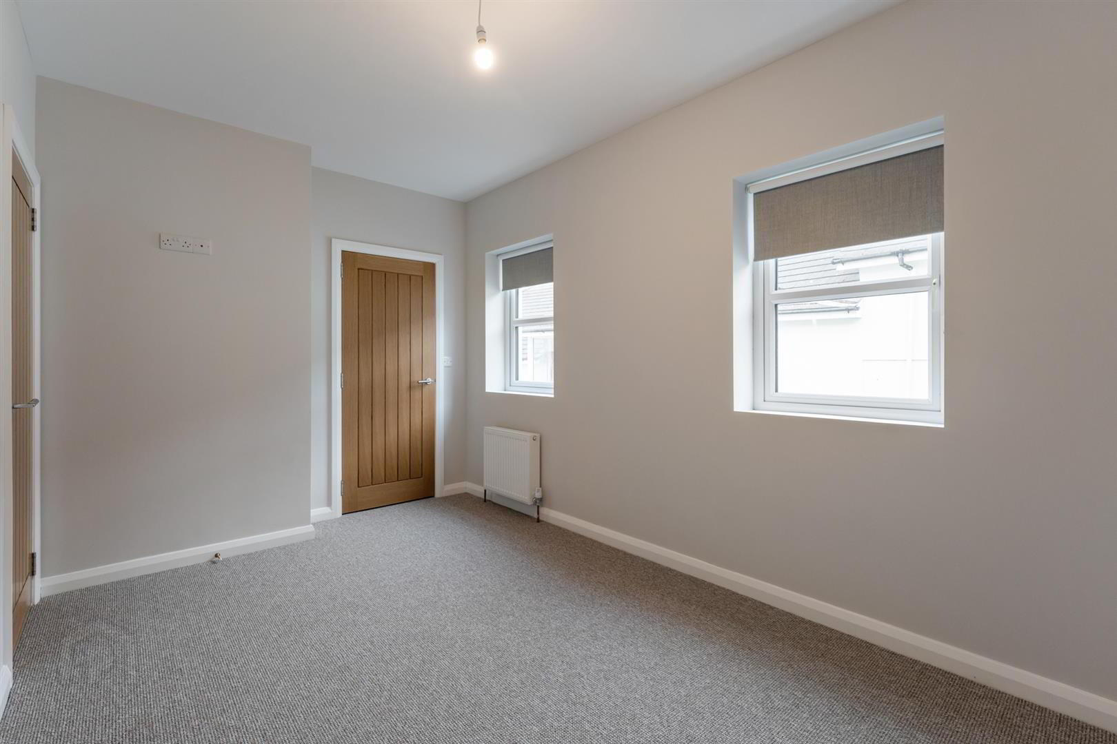 24 Hunters Lane 9 of 15
