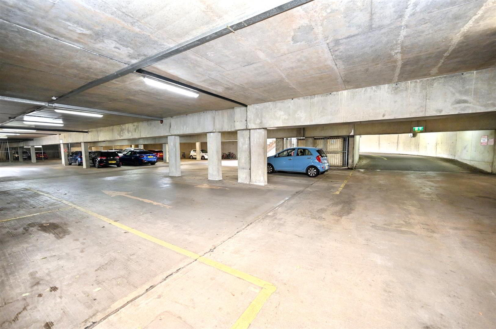 Apt 58 Greenwood Building, 74 Old Bakers Court 13 of 14