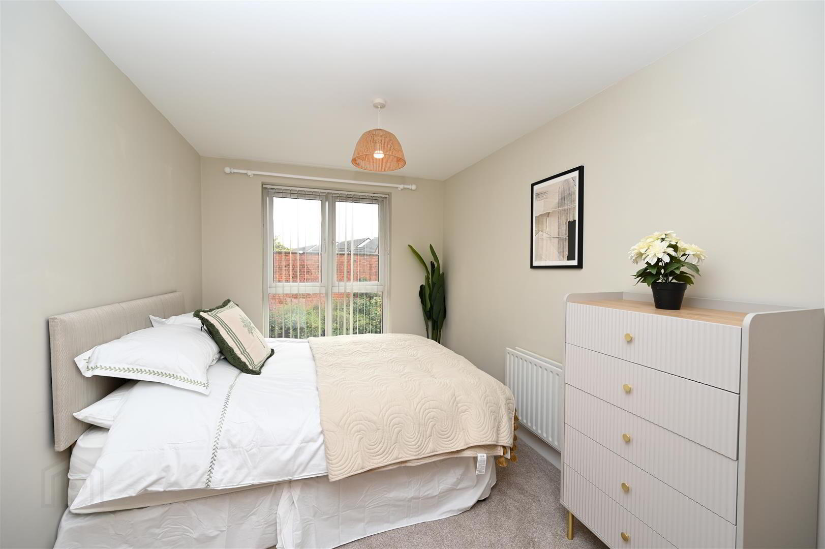 Apt 58 Greenwood Building, 74 Old Bakers Court 8 of 14