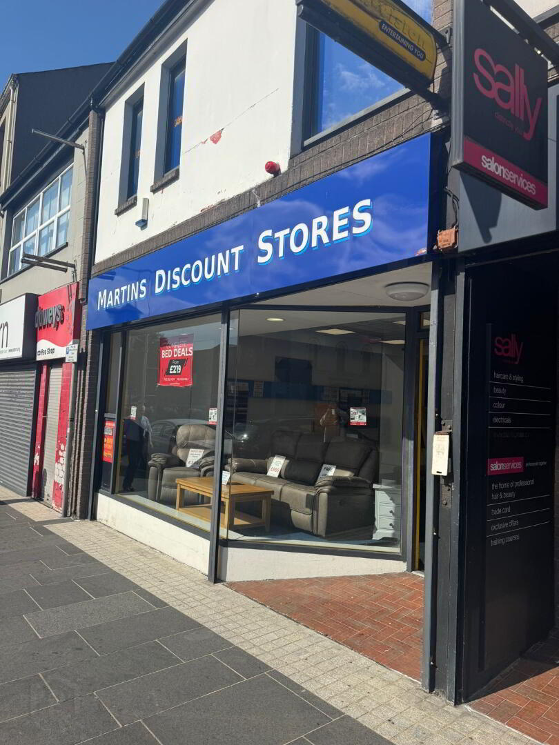 24 High Street 1 of 8