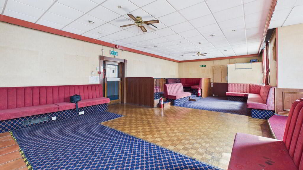 Earl Haig Memorial Hall (lot 3), 41 Hamilton Road 10 of 15