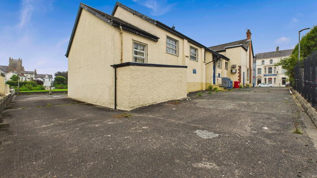 Earl Haig Memorial Hall (lot 3), 41 Hamilton Road 13 of 15