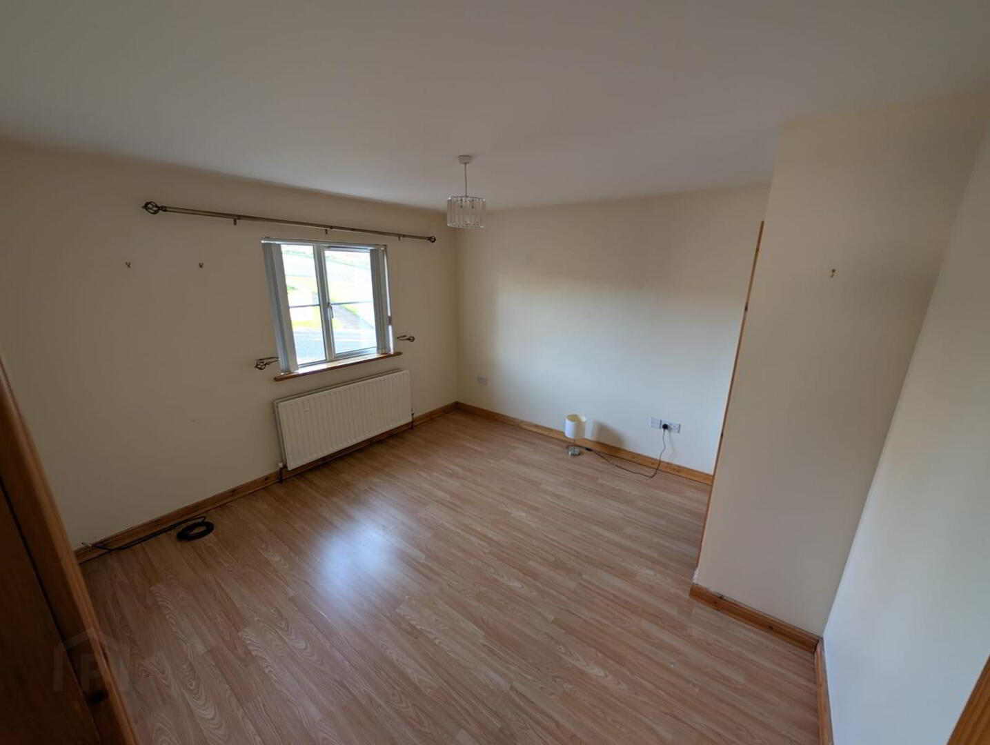 8 Lisgarvagh 4 of 6
