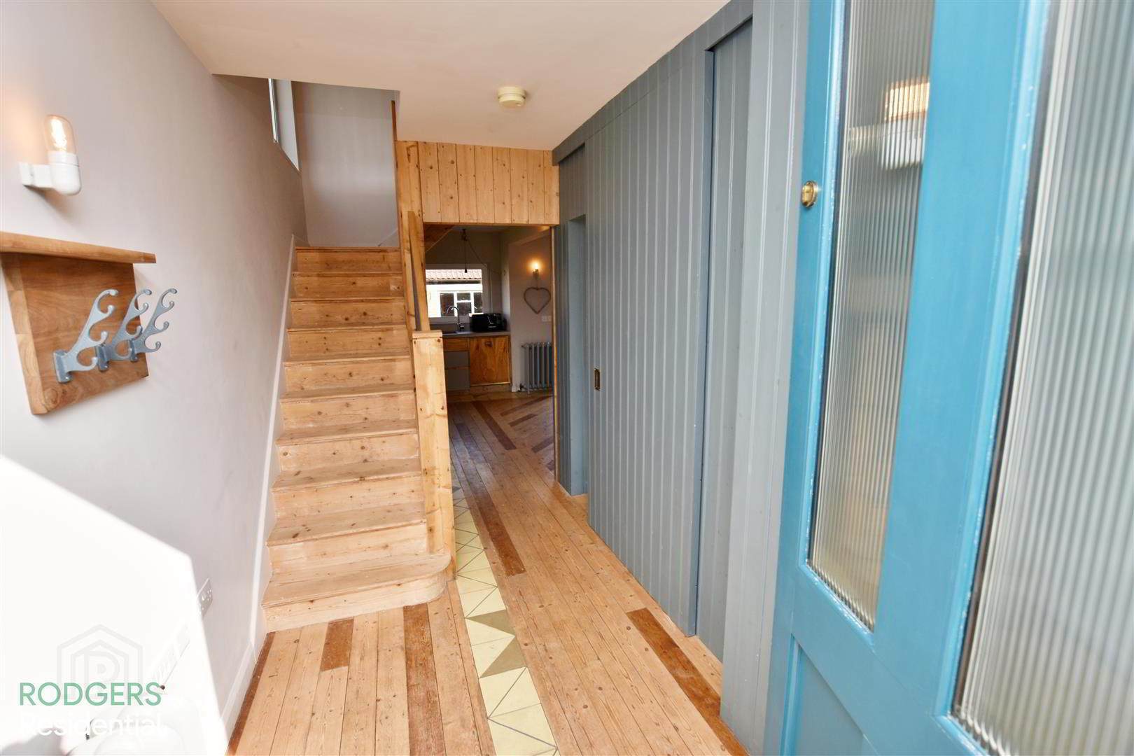 52 Cricklewood Park 4 of 27