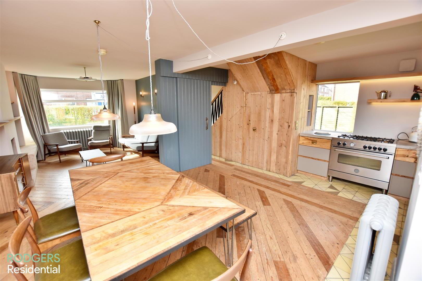 52 Cricklewood Park 7 of 27